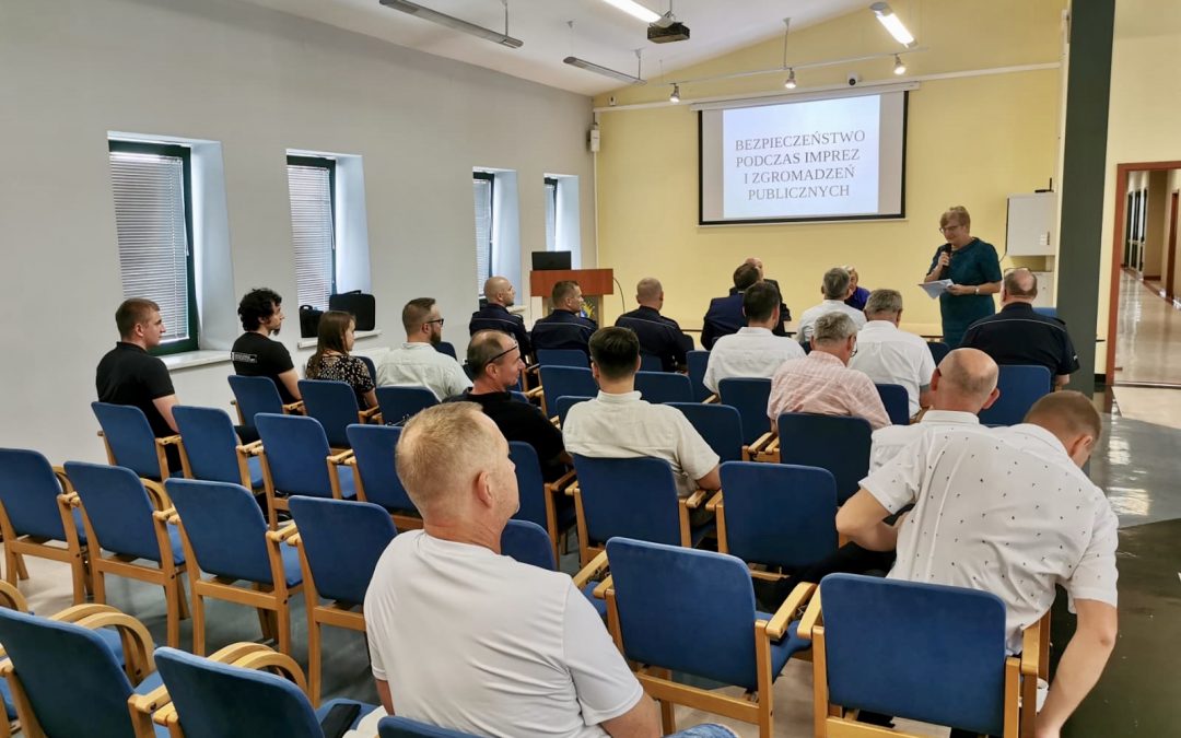 Impreza masowa – obowiązki organizatorów, bezpieczeństwo uczestników