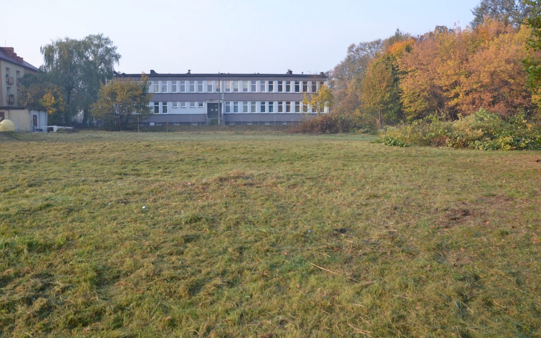 Ogłoszenie o czwartym przetargu pisemnym  nieograniczonym na sprzedaż nieruchomości położonej w Tarnowskich Górach przy  ul. Zagórskiej.