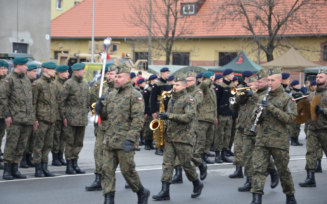 Piknik militarny w 5. Pułku Chemicznym
