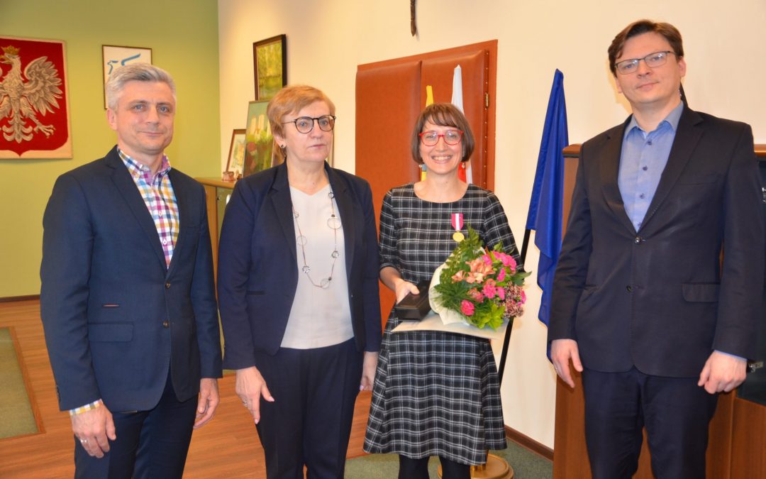 Złoty Medal za Długoletnią Służbę dla Angeliki Wardy