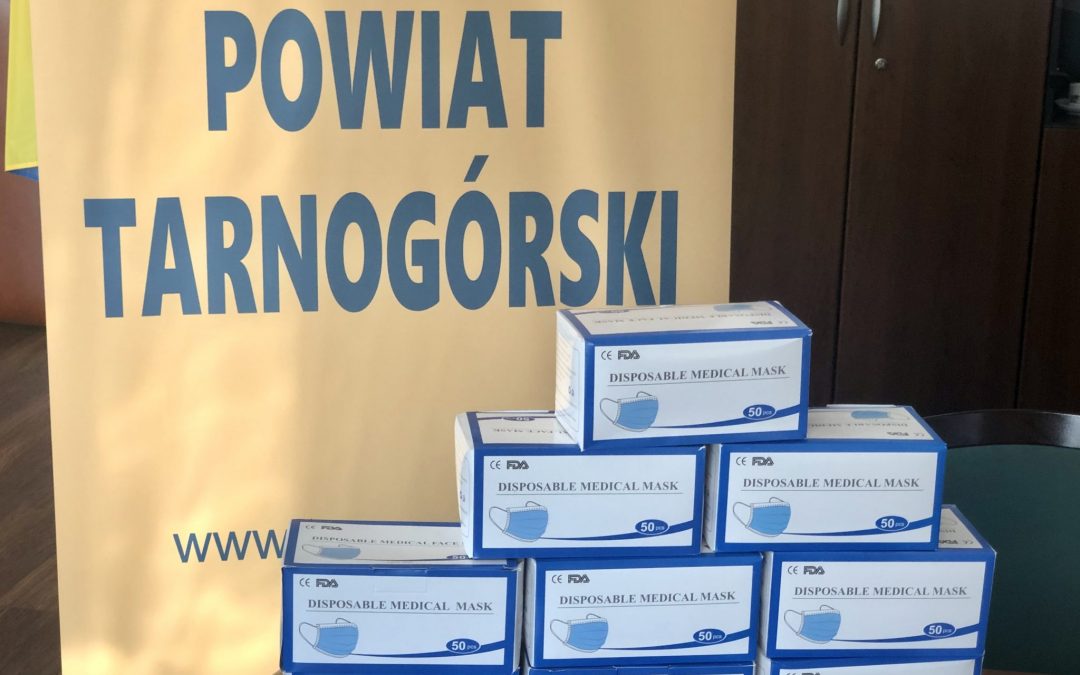 10 tysięcy maseczek dla służb walczących z epidemią