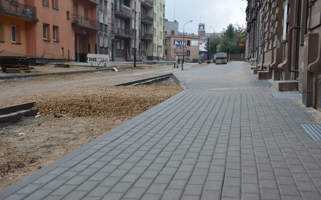 Remont ulicy Powstańców Śląskich. Raport z placu budowy