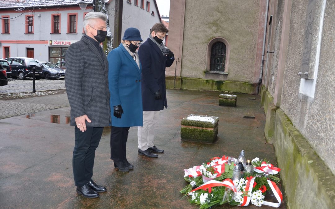 Oddali hołd ofiarom Katynia