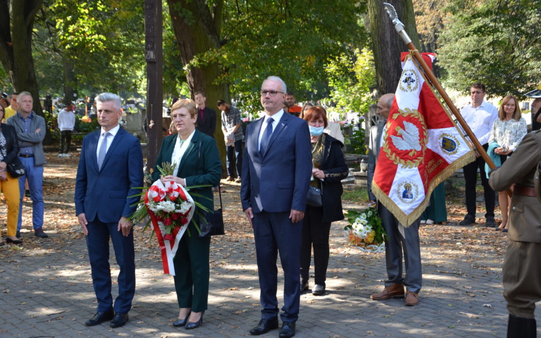 Uroczysta Msza Święta w intencji Żołnierzy 11. Pułku Piechoty i 3. Pułku Ułanów Śląskich.