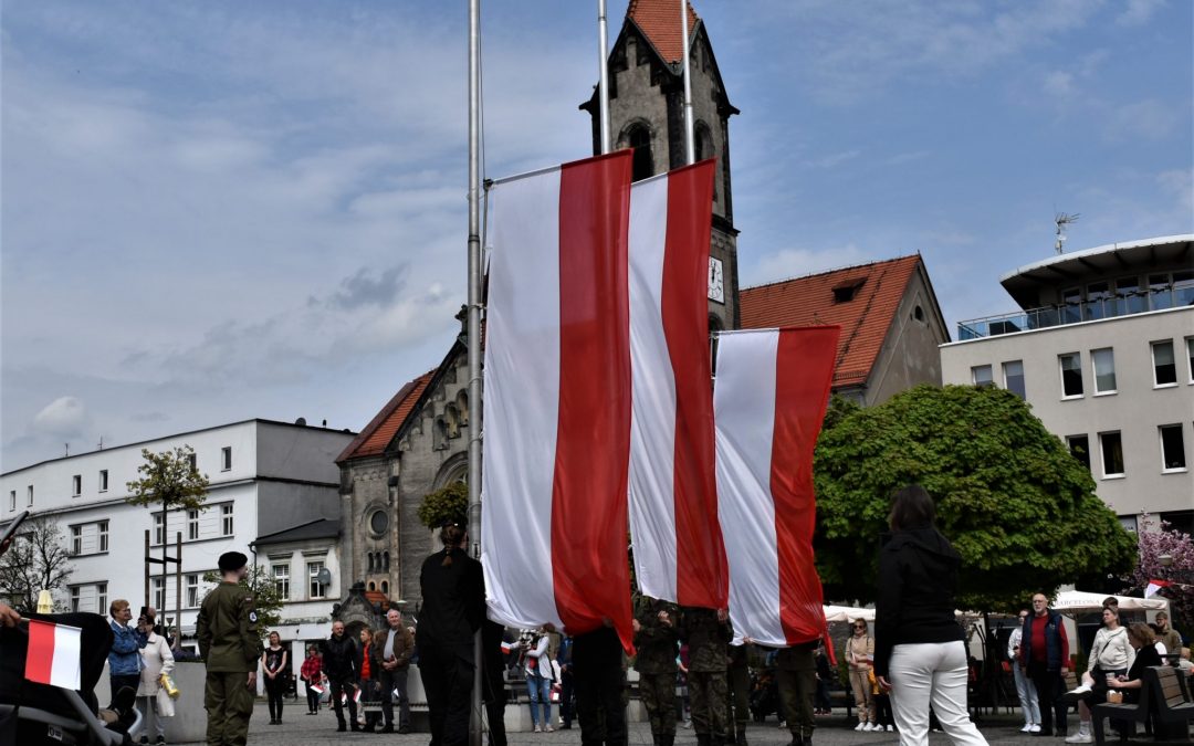 Tarnogórzanie uczcili Święto Flagi