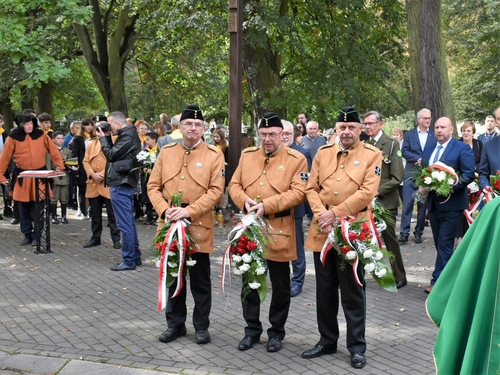 Uroczysta msza święta w intencji Żołnierzy 11. Pułku Piechoty i 3. Pułku Ułanów Śląskich