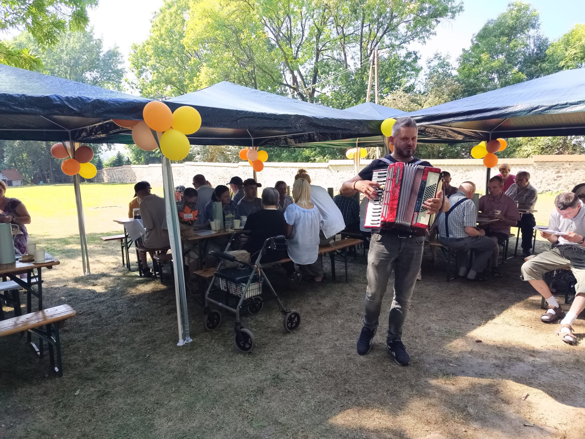 Święto Kartofla w DPS w Łubiu