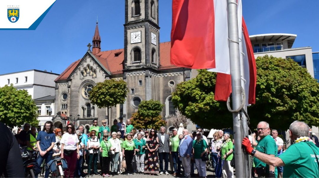 Uroczyście i na sportowo. Święto Flagi w Tarnowskich Górach