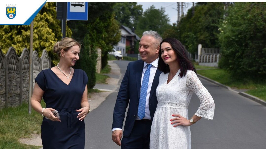 Wizja lokalna w Reptach Śląskich. Bezpieczeństwo na skrzyżowaniu pod lupą