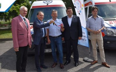Oficjalne przekazanie ambulansu dla Wielospecjalistycznego Szpitala Powiatowego w Tarnowskich Górach