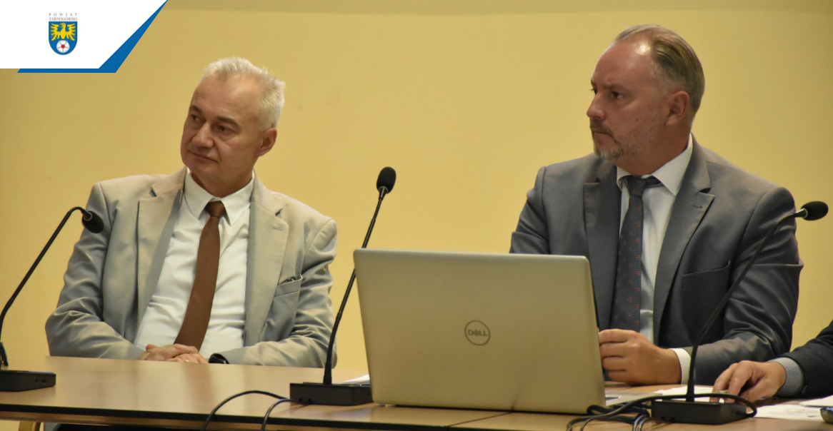 Posiedzenie Powiatowego Zespołu Zarządzania Kryzysowego. Podsumowanie wakacji i stan syren alarmowych